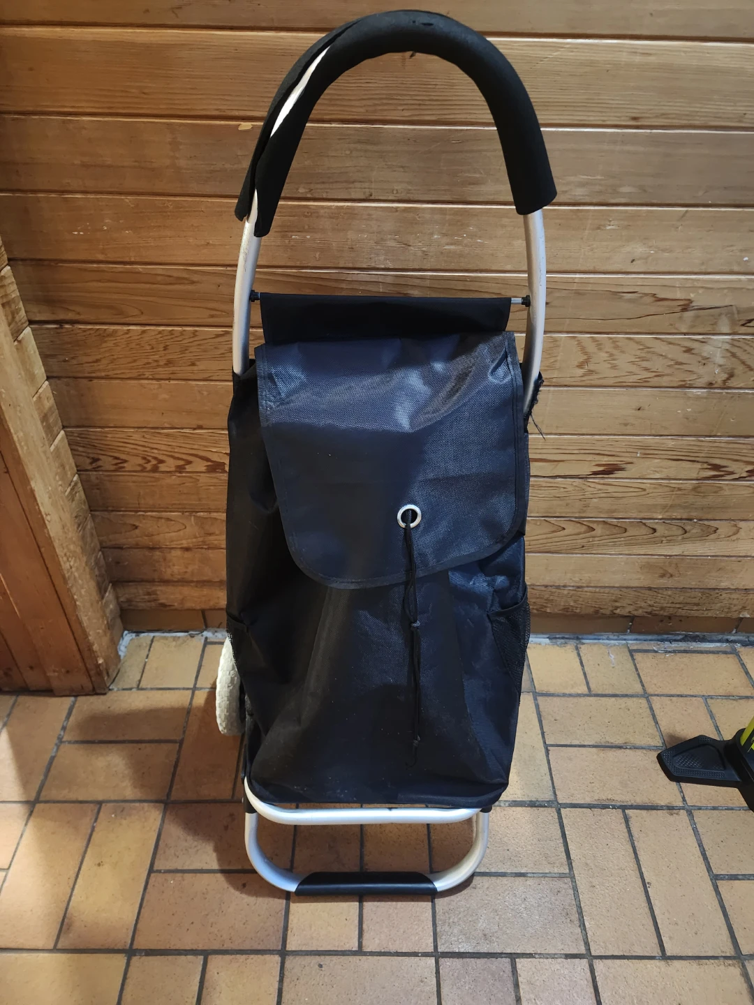 Black Shopping Trolley Bag with Handle