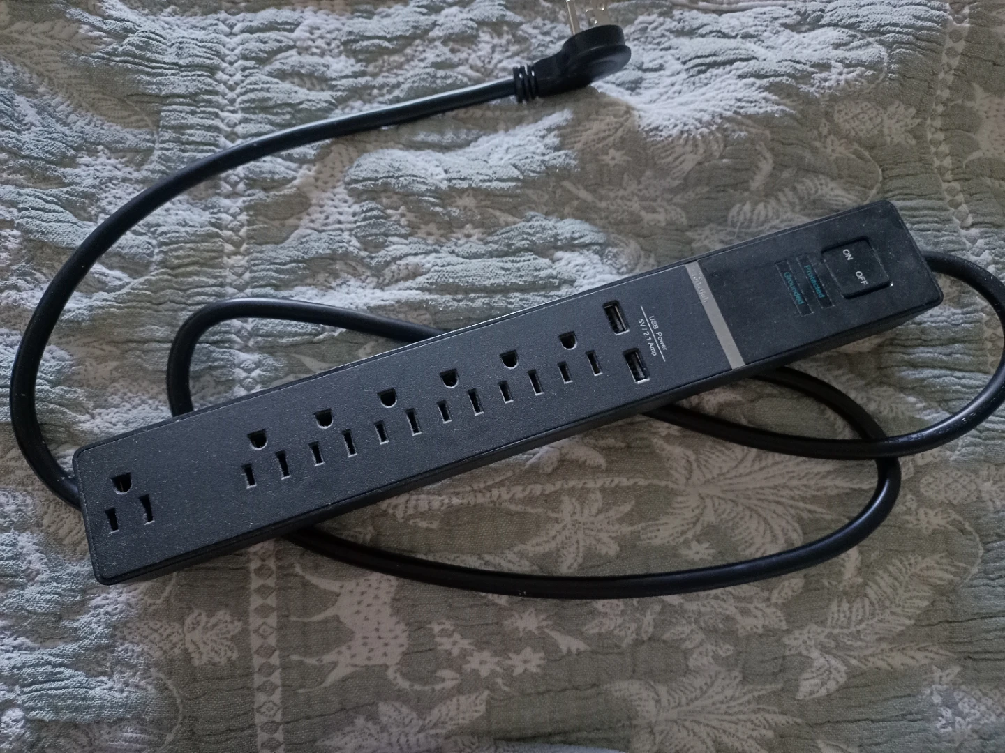 Black Power Bar with USB Ports - photo 2