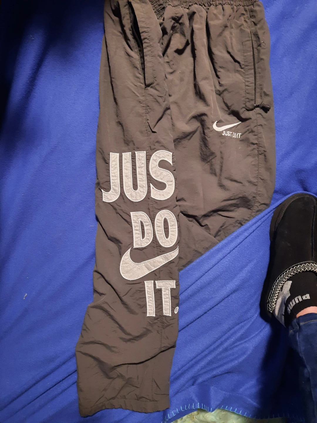 Nike track pants and t-shirts "🏆"