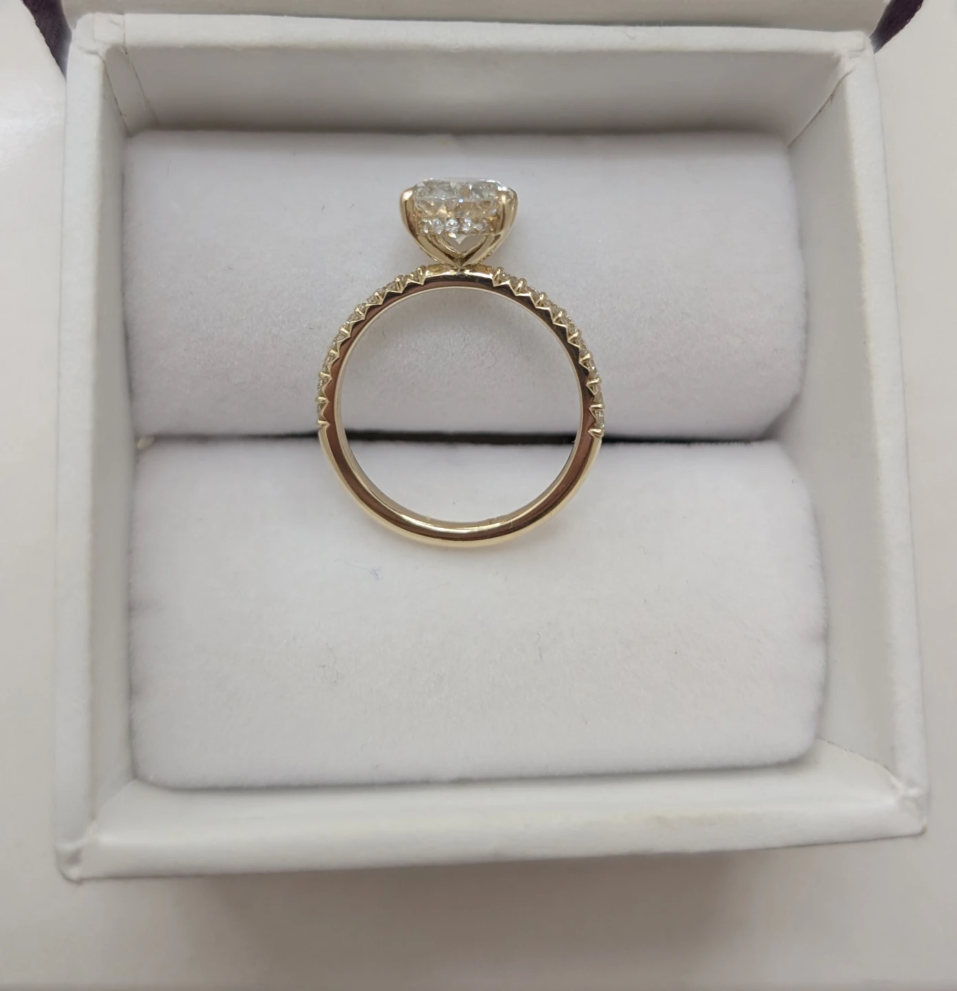 Oval Lab Grown Diamond Engagement Ring (IGI Certified) - photo 3