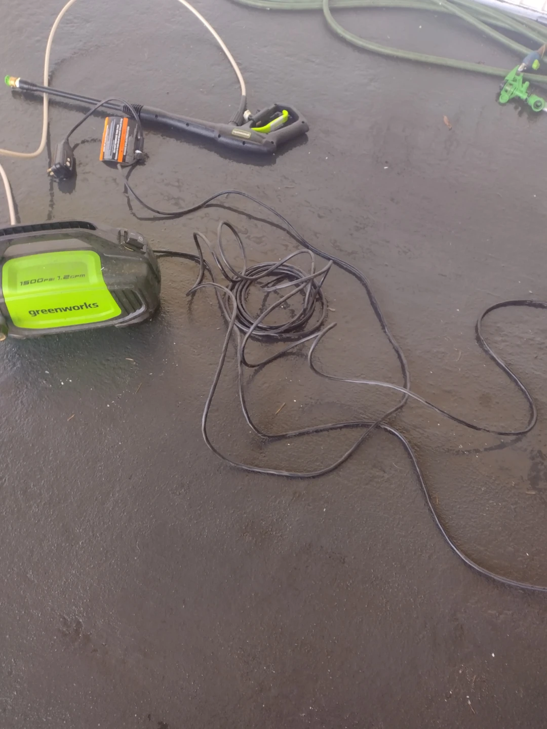Greenworks 1500 PSI 1.2 GPM Electric Pressure Washer - photo 5
