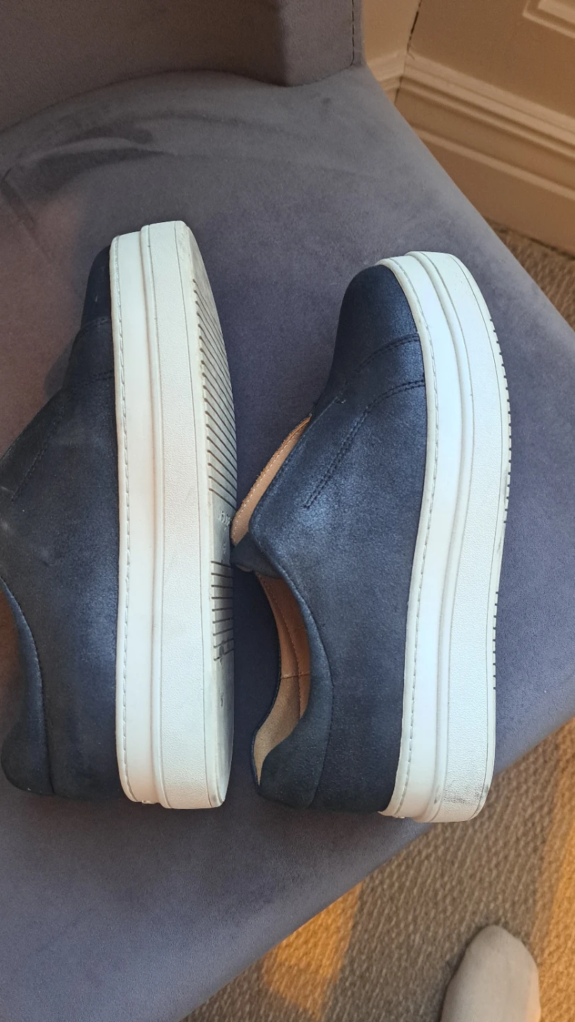 J/SLIDES NYC Women's Leather Sneakers - photo 2