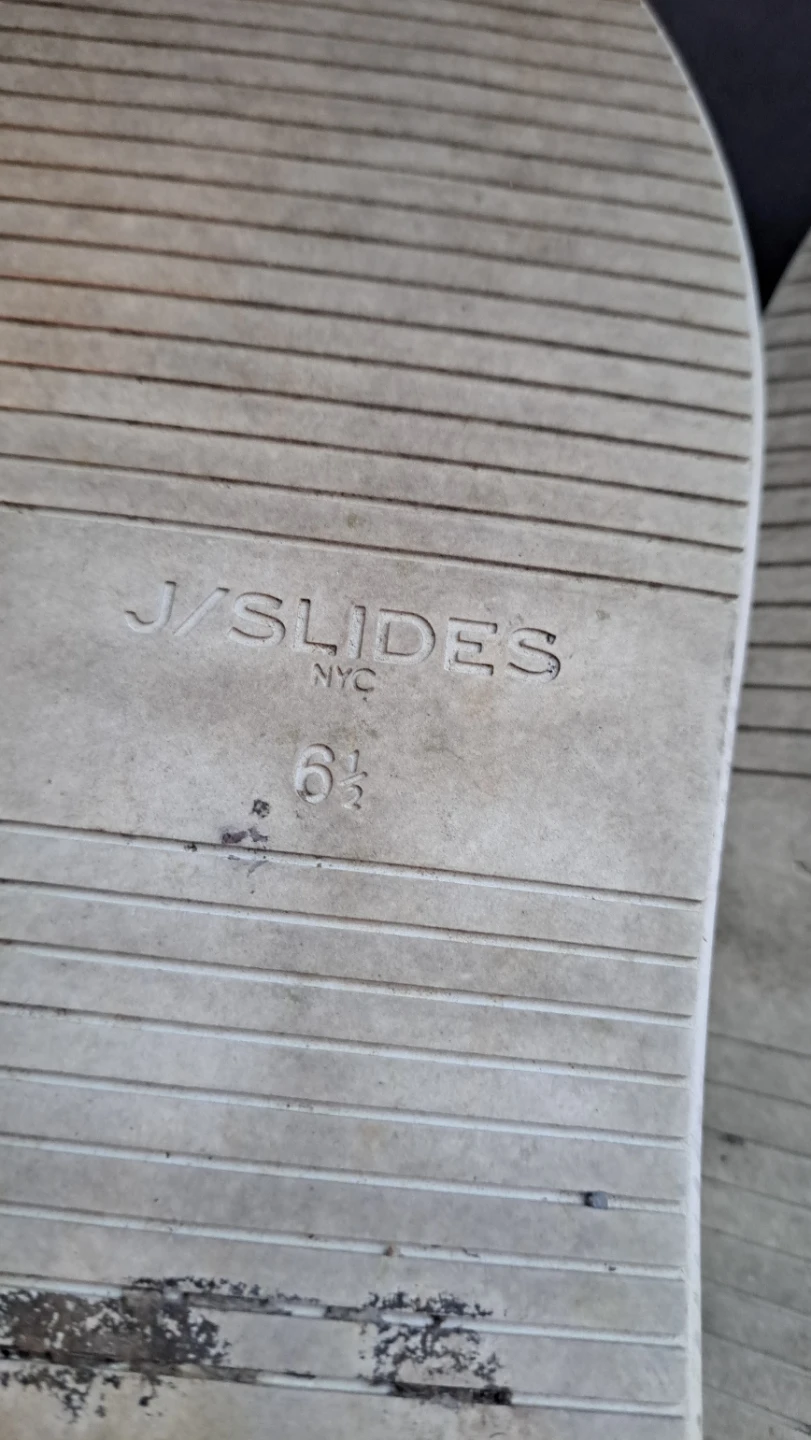 J/SLIDES NYC Women's Leather Sneakers - photo 4