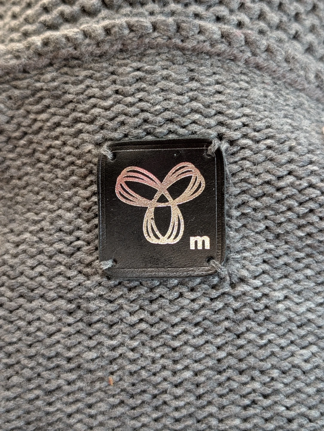 COZY Aritzia TNA 100% Lambswool Sweater - photo 4