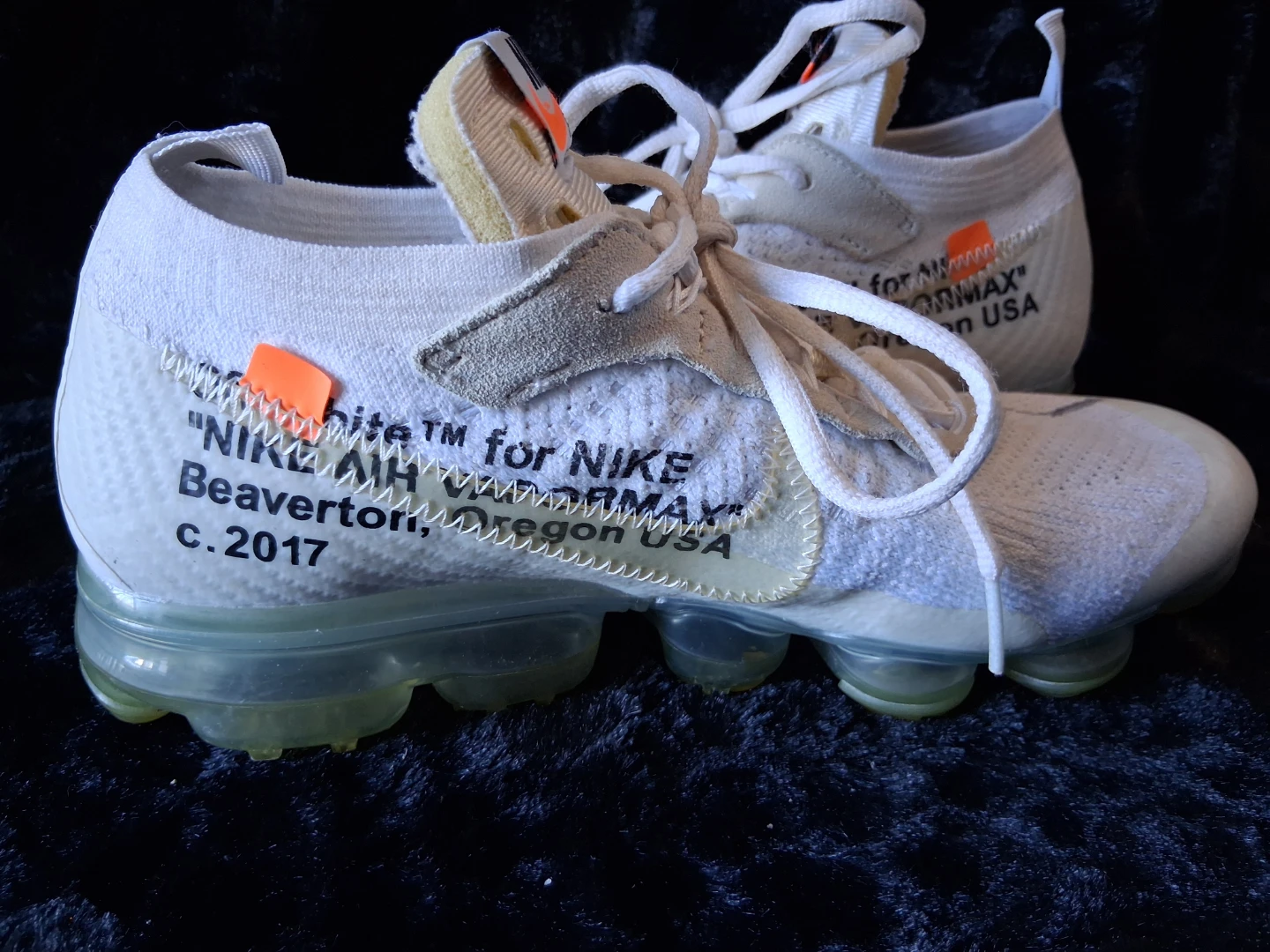 Nike Off-White Vapormax 2017 "The Ten" Sneakers - photo 3