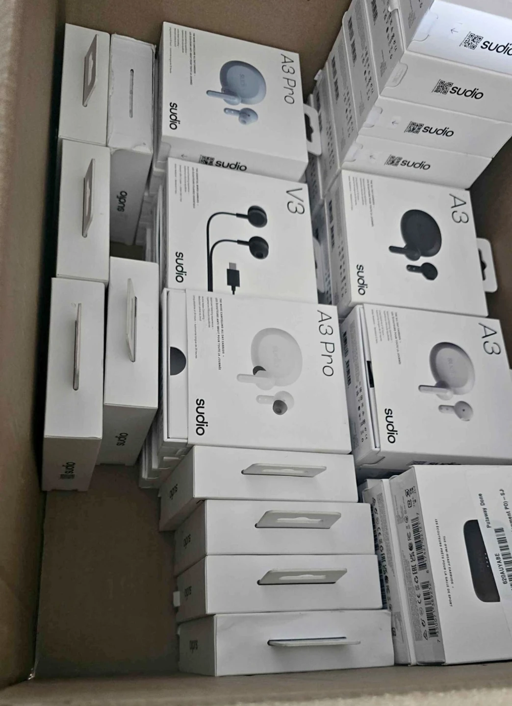 Sudio A3 Pro Noise Cancelling Earbuds - Blue