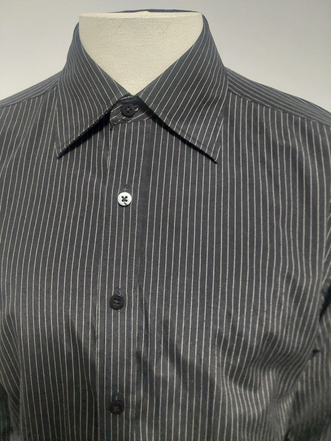 Men's Striped Button-Up  Motto Dress Shirt Medium - photo 3
