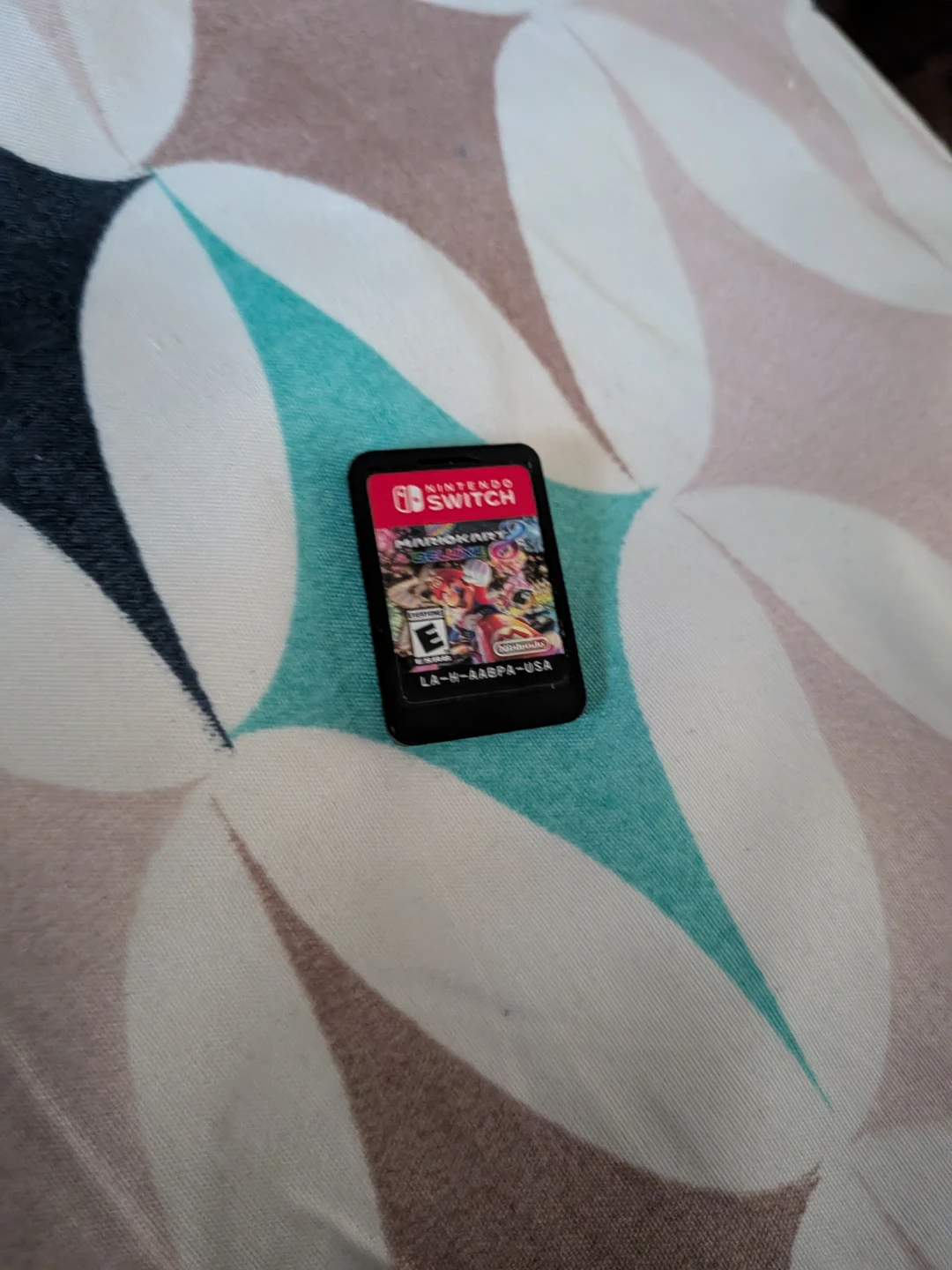 Nintendo Switch Mario Kart 8 Deluxe Game Cartridge