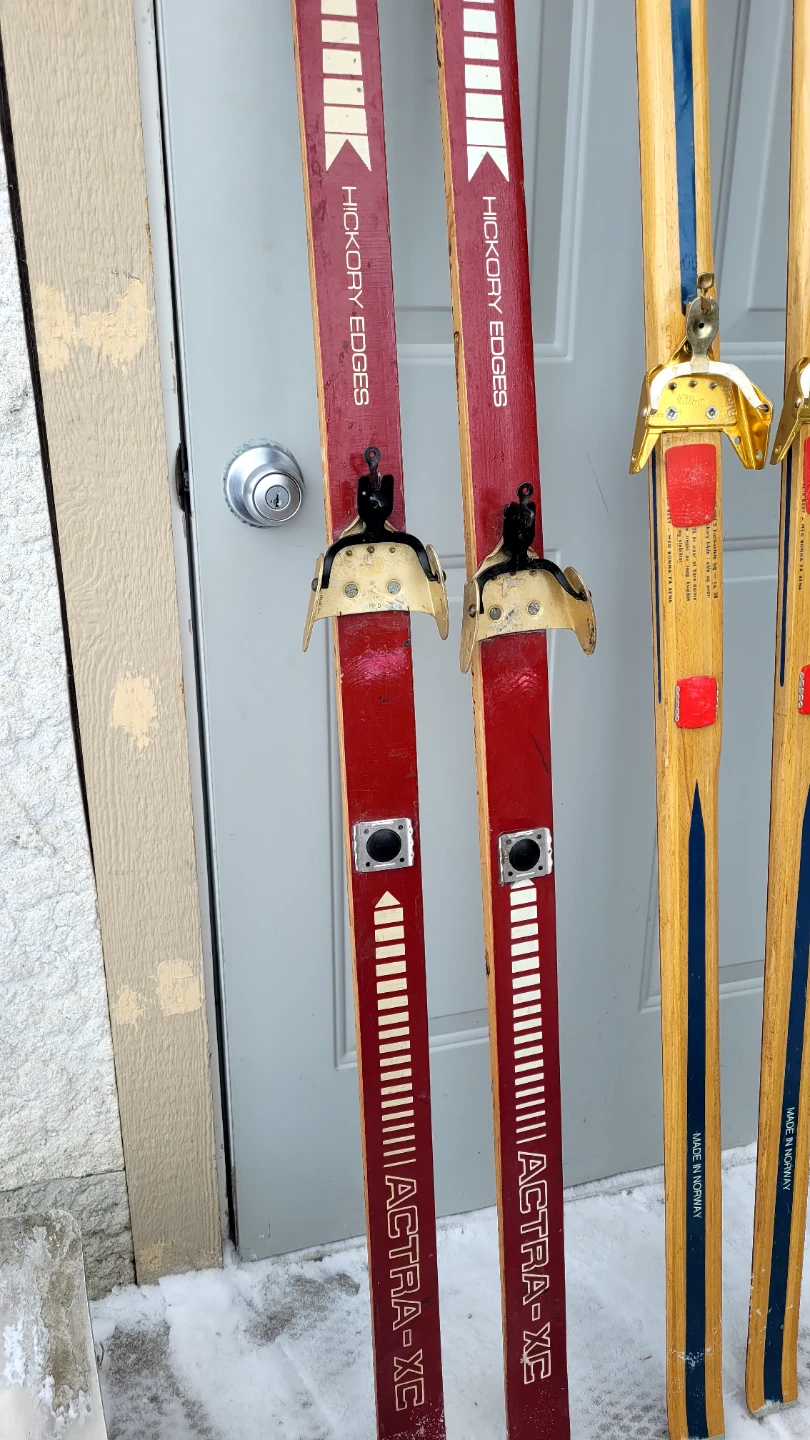 Vintage Wood Cross Country Skis - photo 2