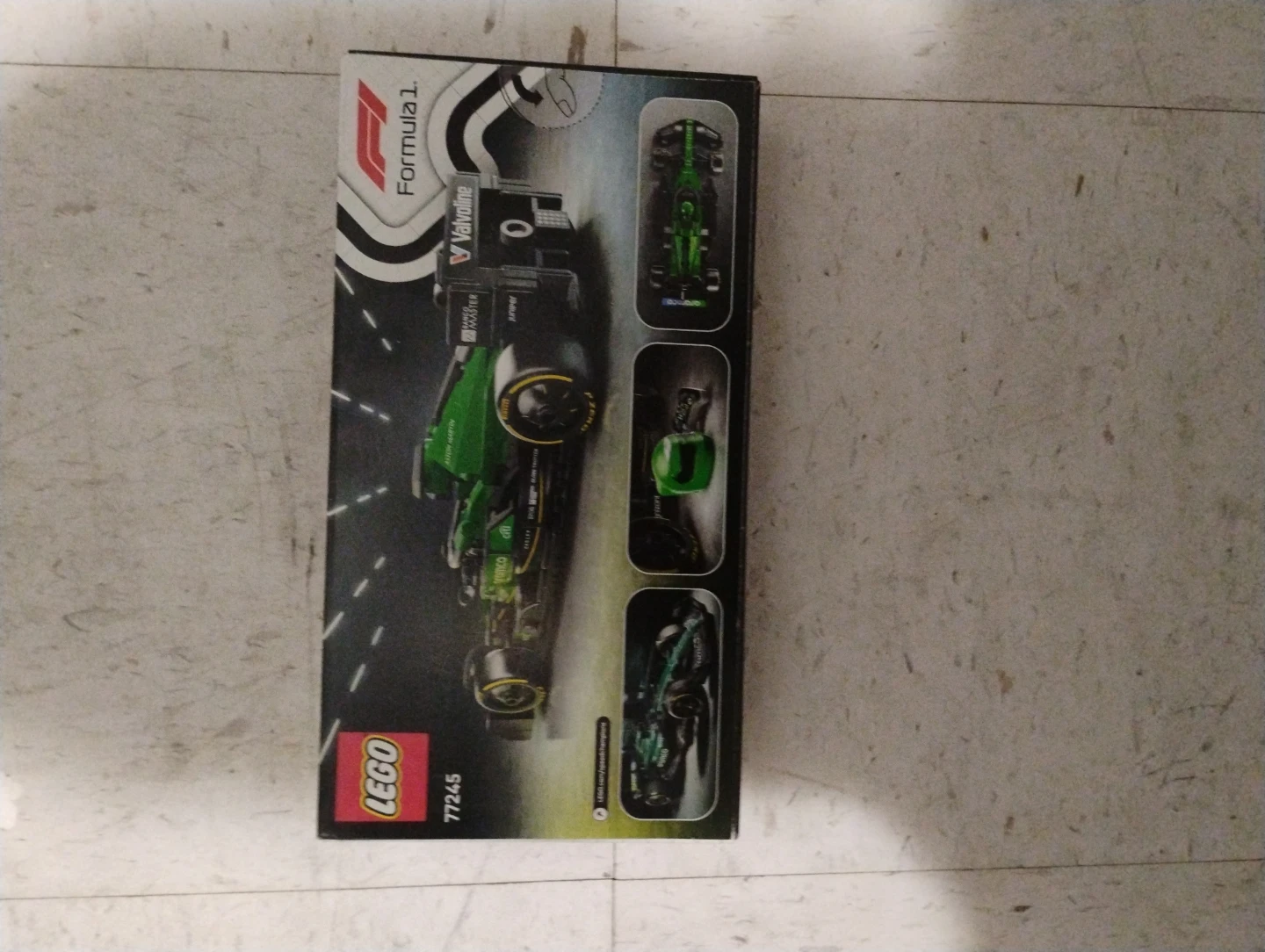 LEGO Speed Champions Aston Martin F1 77245 - photo 2