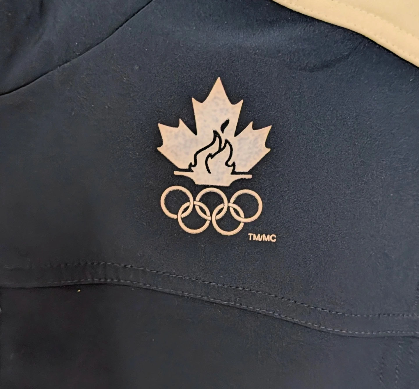 HBC Women's Canada Olympic Jacket - Women's Size Large - photo 2