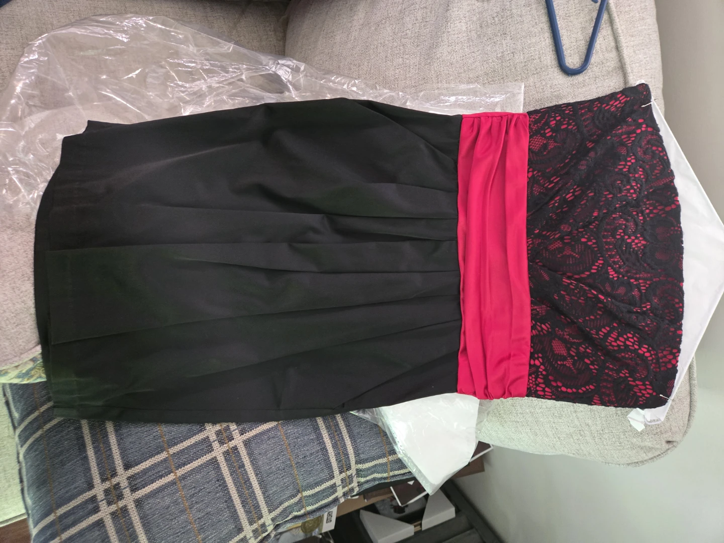 Black and Red Lace Dress - size small/medium