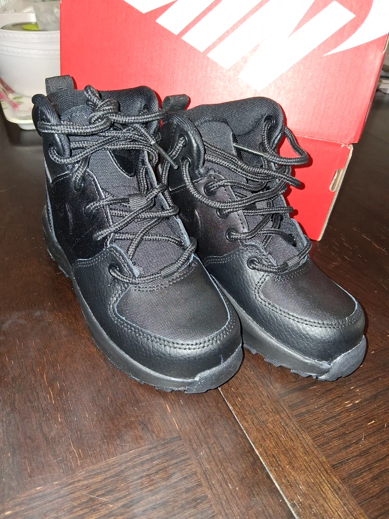 Nike Kids Black Winter Boots