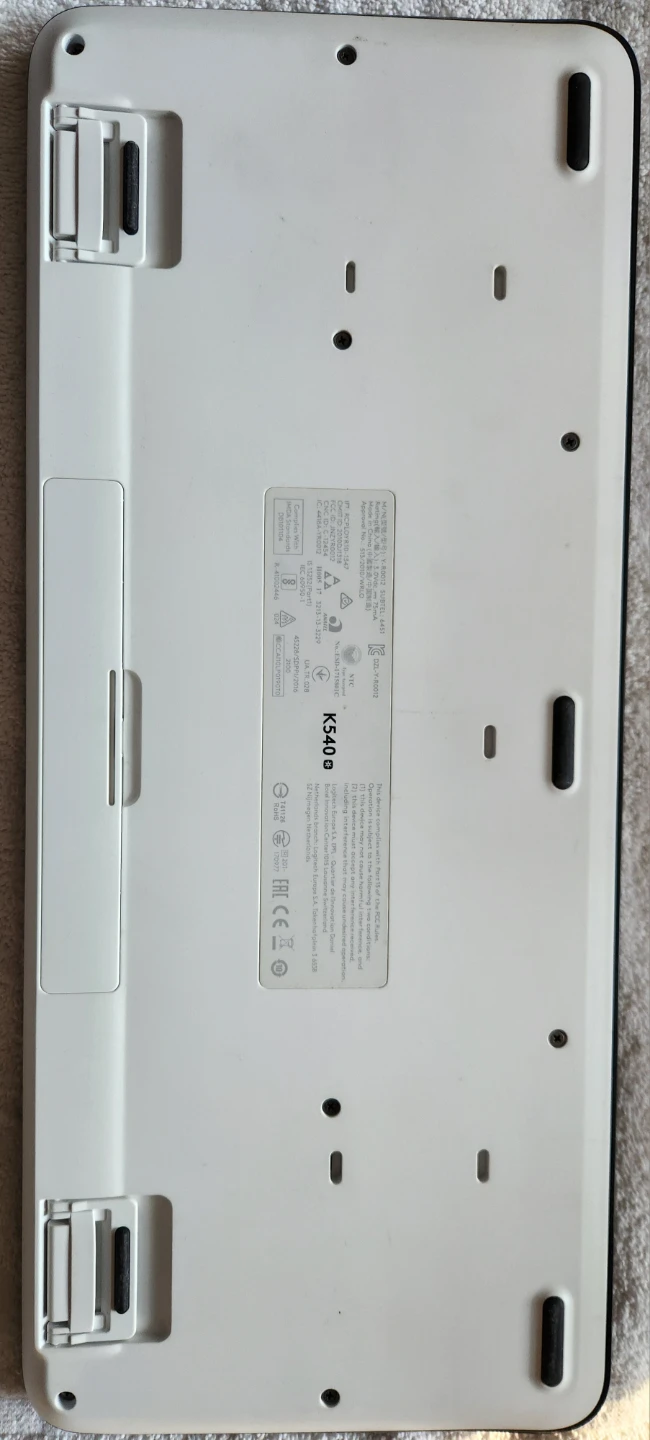 NEW LOGITECH smoke free no pets . - photo 3