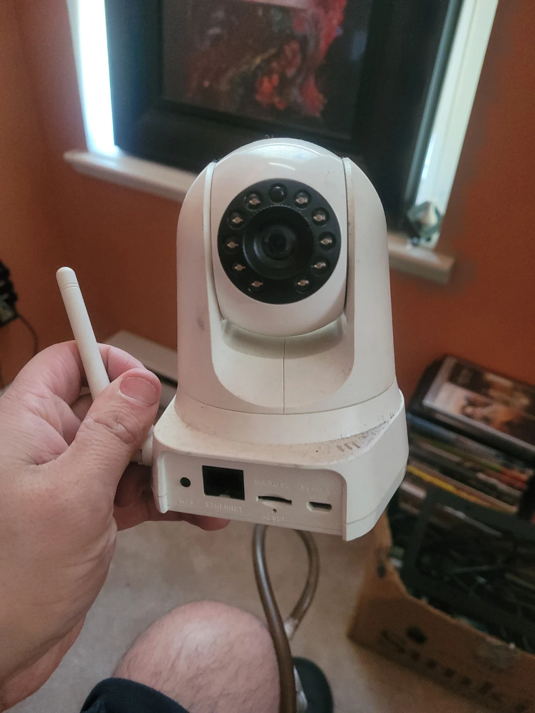 White Wi-Fi Security Camera
