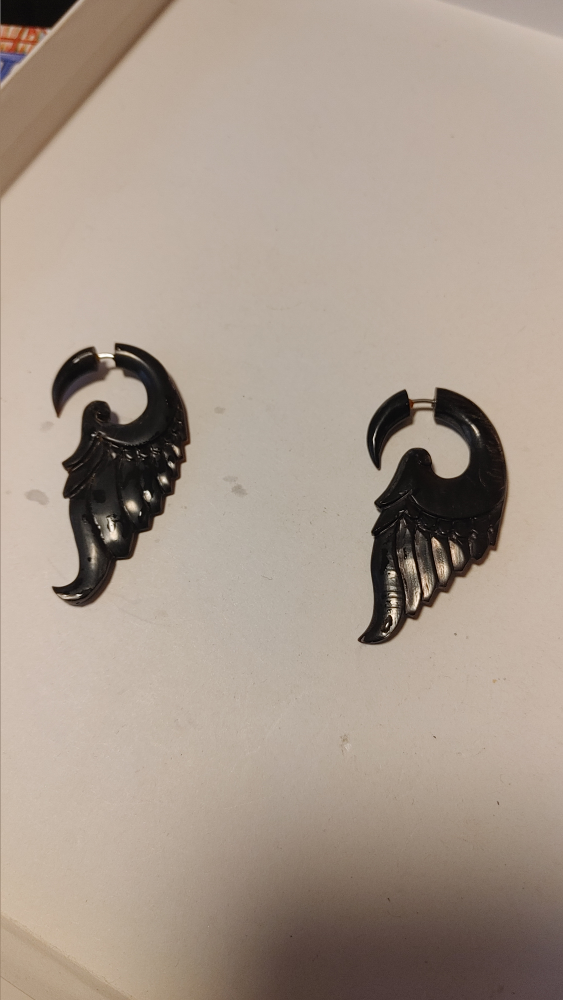 Black Wing Earrings - photo 2
