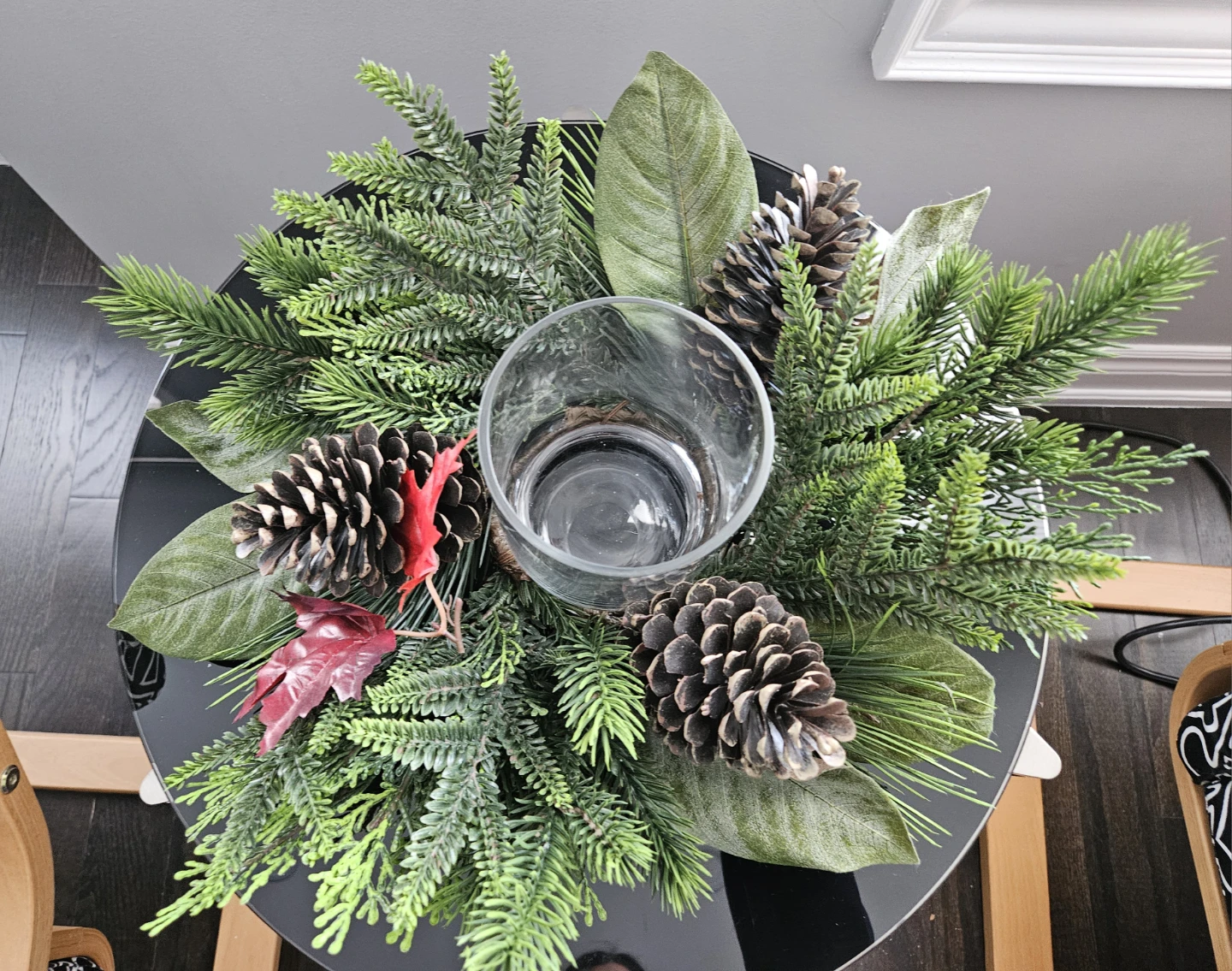 Pinecone Table Centerpiece - photo 3
