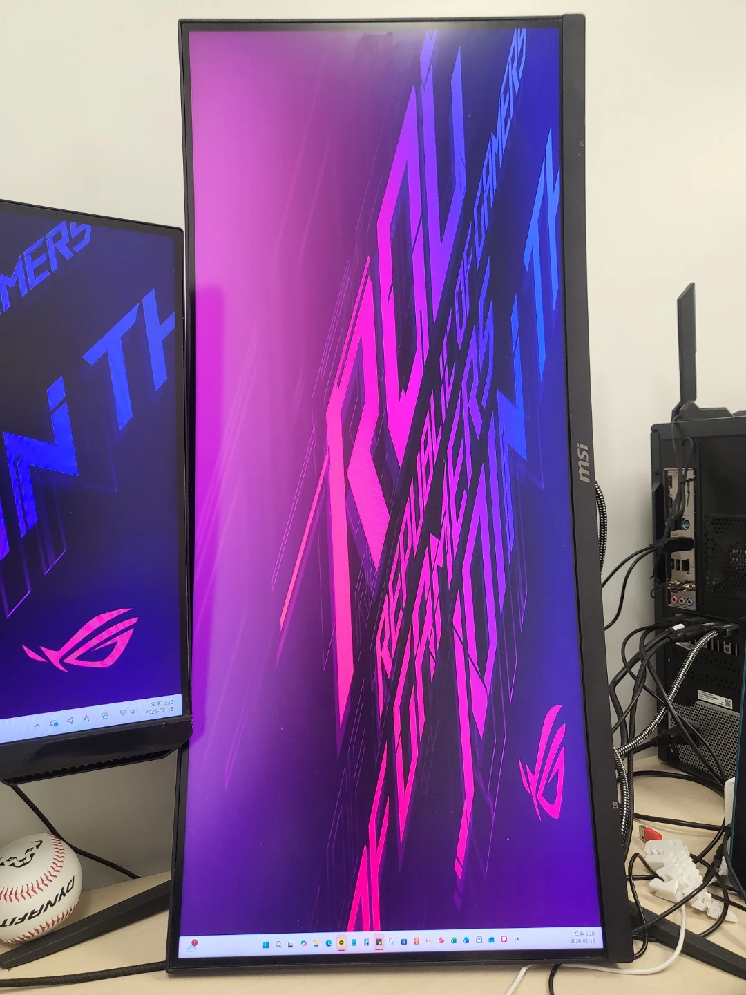 MSI 29.5" WFHD Curved Gaming Monitor