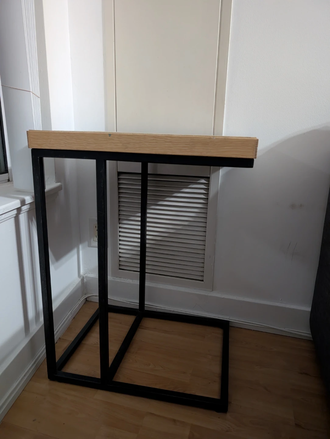 Wooden top C-tables with black metal frame