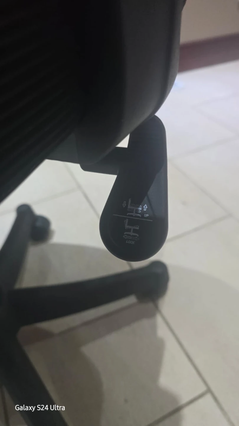 Black Mesh Office Chair