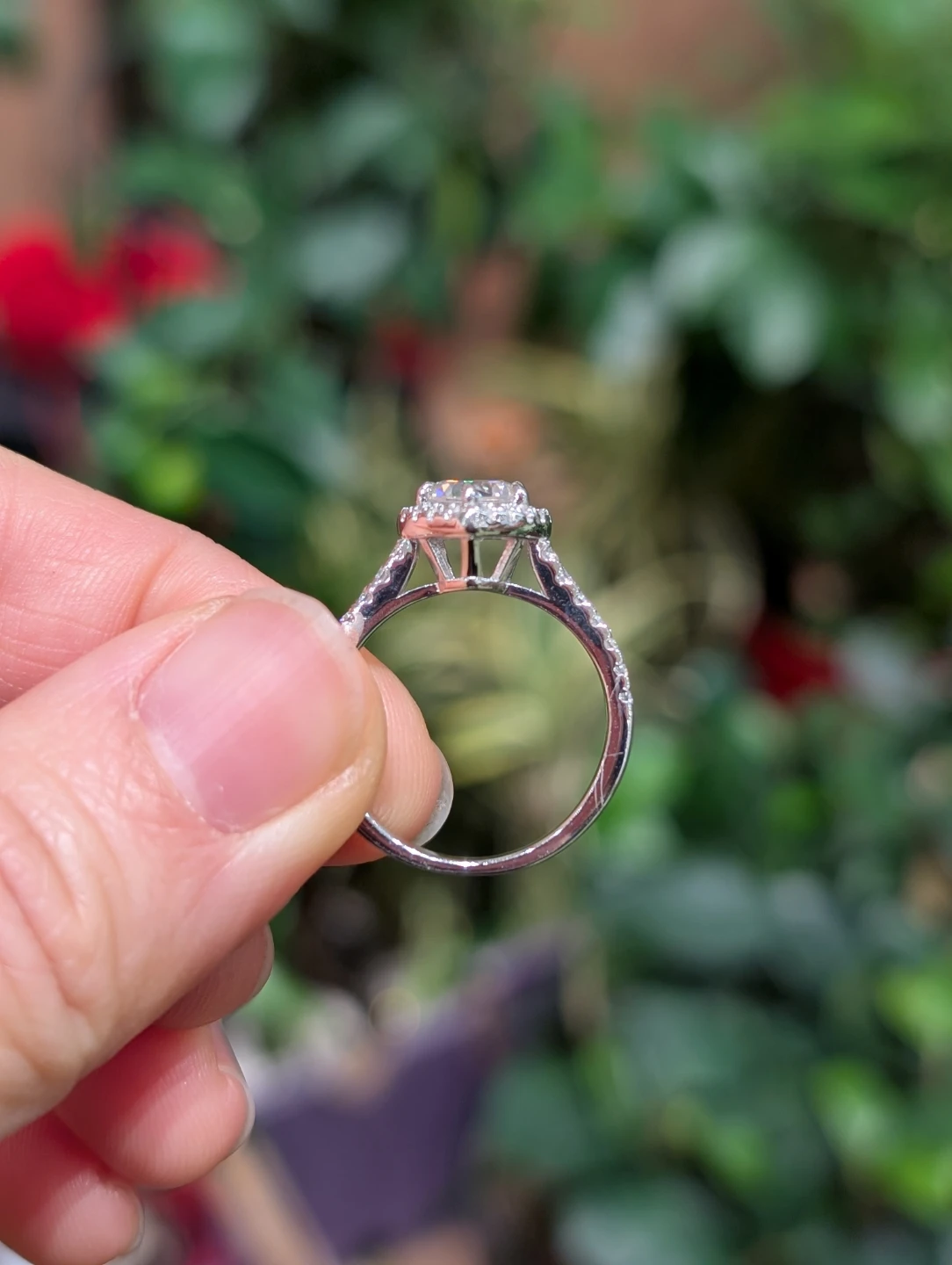 1ct heart-shaped moissanite halo ring - size 6 - photo 3