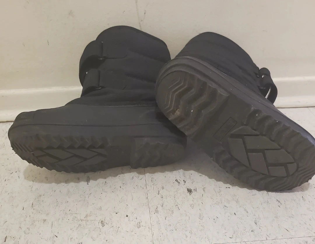 The Children's Place Black Winter Boots - photo 3