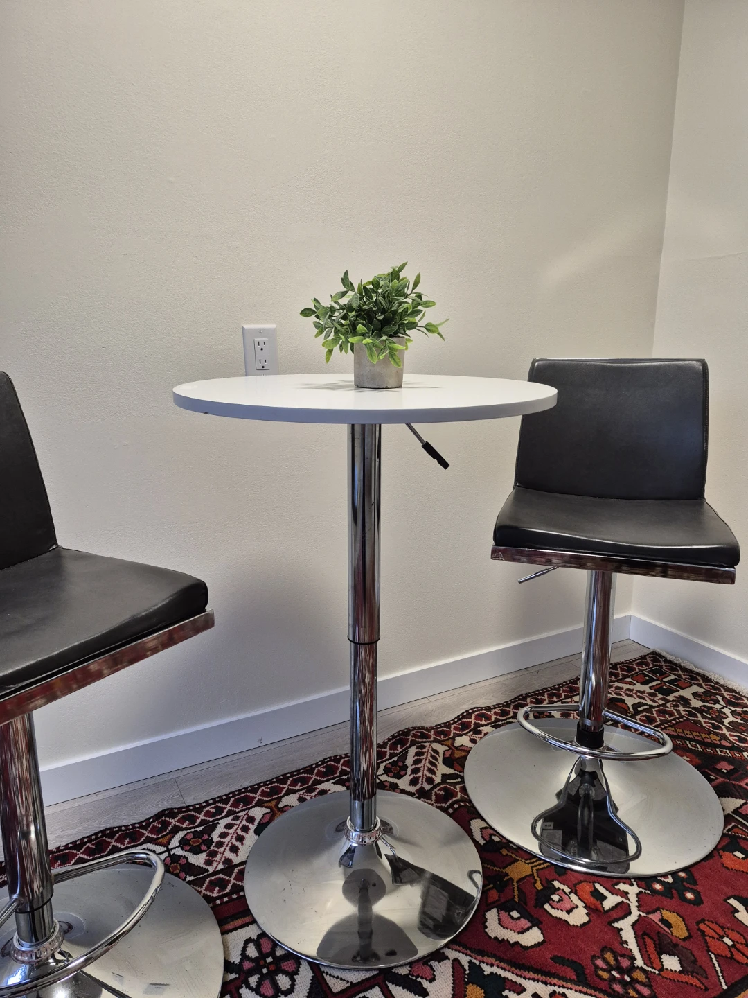 Sleek Adjustable Height Round Bistro Table - photo 3