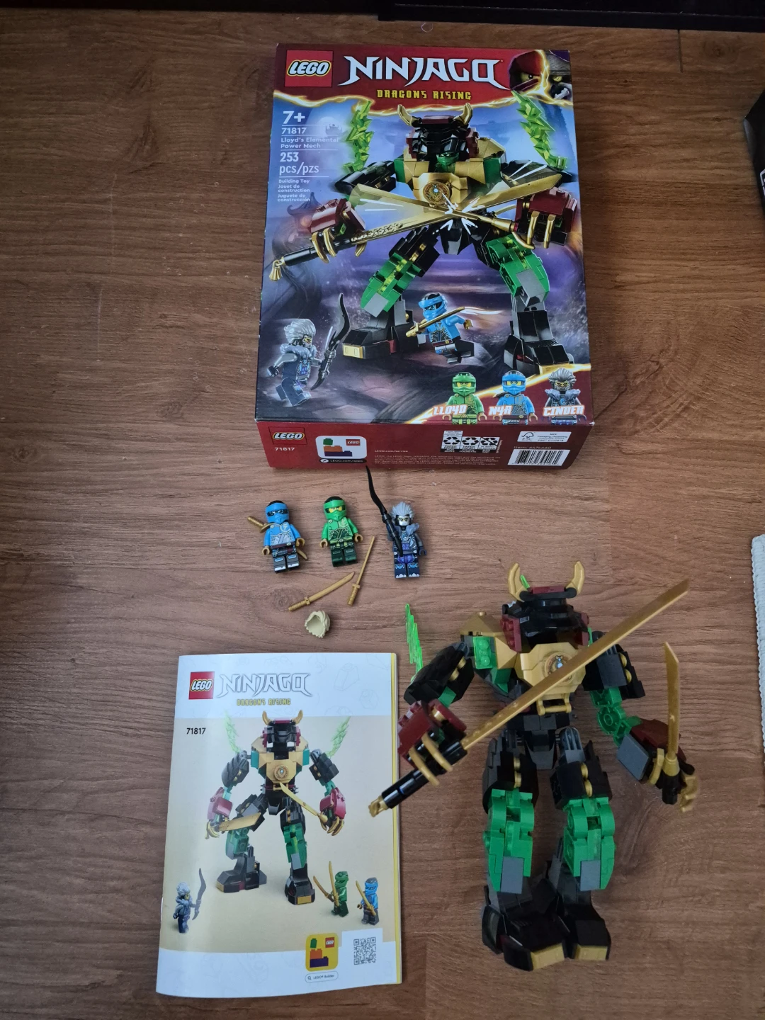 LEGO NINJAGO 71817 Lloyd's Elemental Power Mech