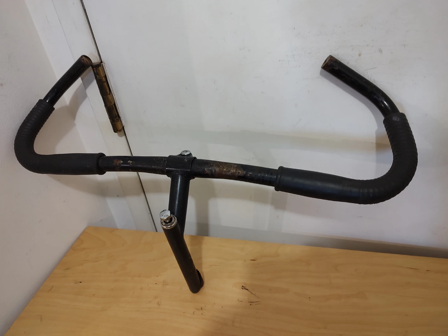 For sale different bike handlebars, downtown Toronto - photo 2