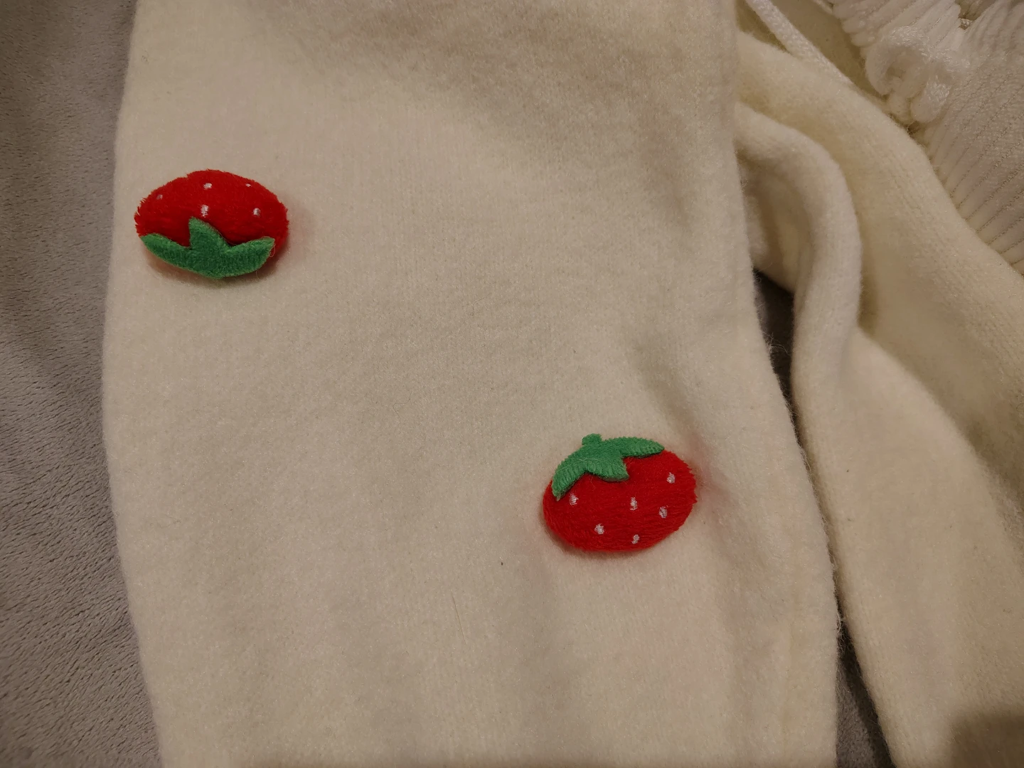 Miffy Cream Sweater with Strawberry Appliqués - photo 5
