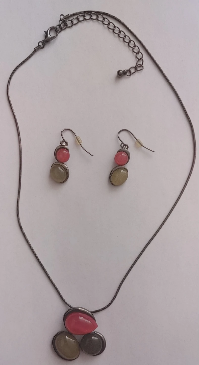 Necklace and earring sets - photo 4