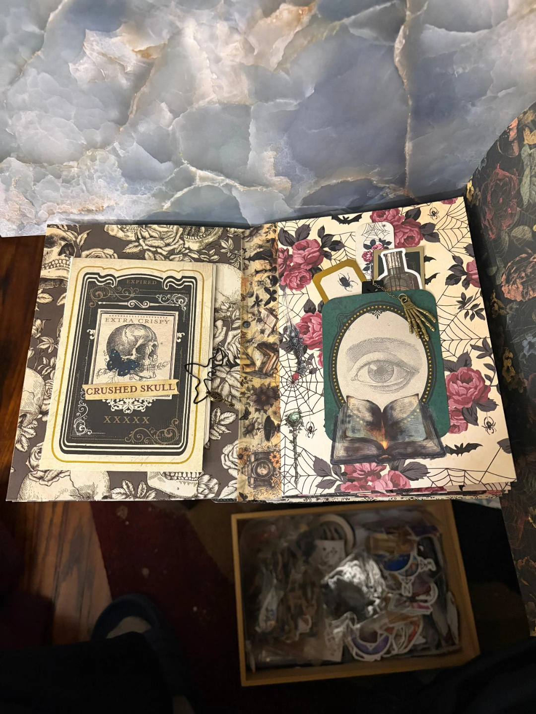 Gothic Skull Rose Junk Journal - photo 3