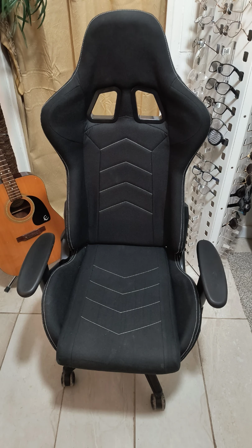 Black Racing Style Gaming Chair