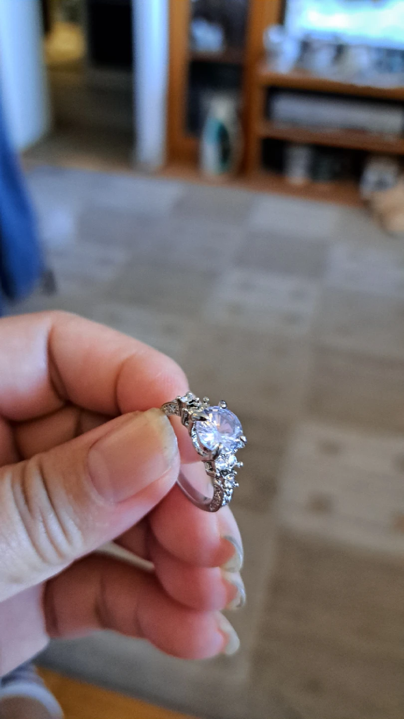 Sparkly Ring - photo 3