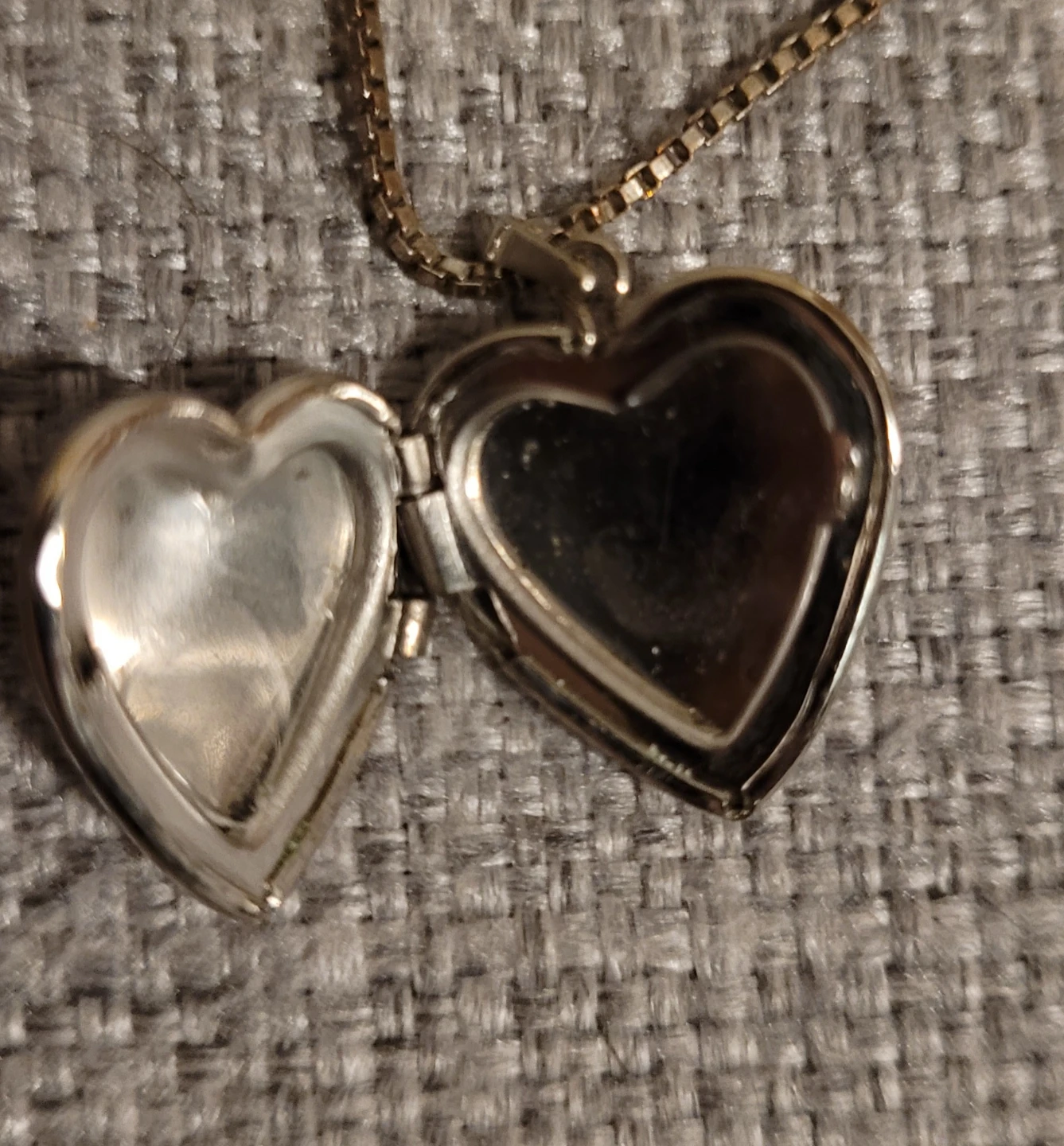 Sterling Silver Heart Locket Necklace - photo 2