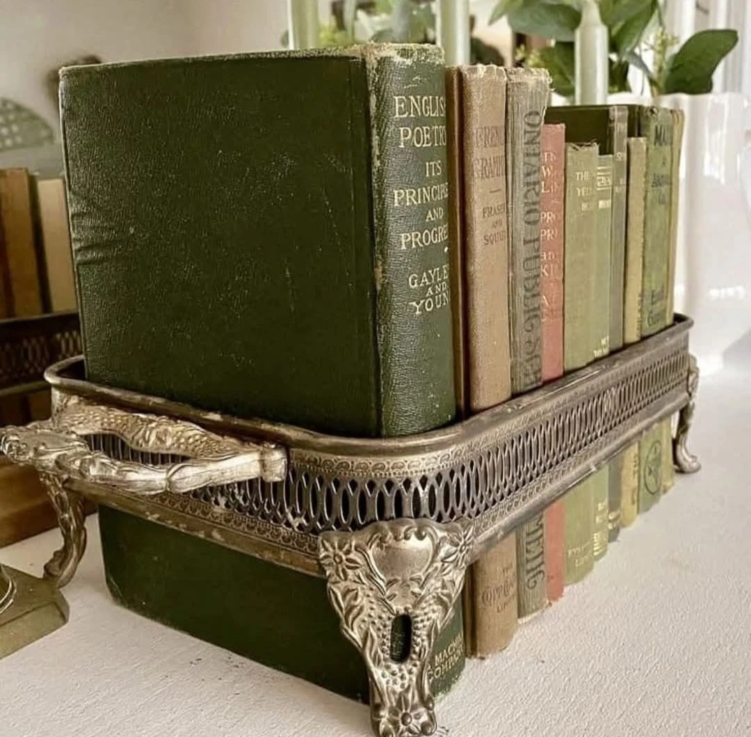 Vintage Silver Plated Serving Tray 2 Handles.Hardcover Book Rack - photo 5