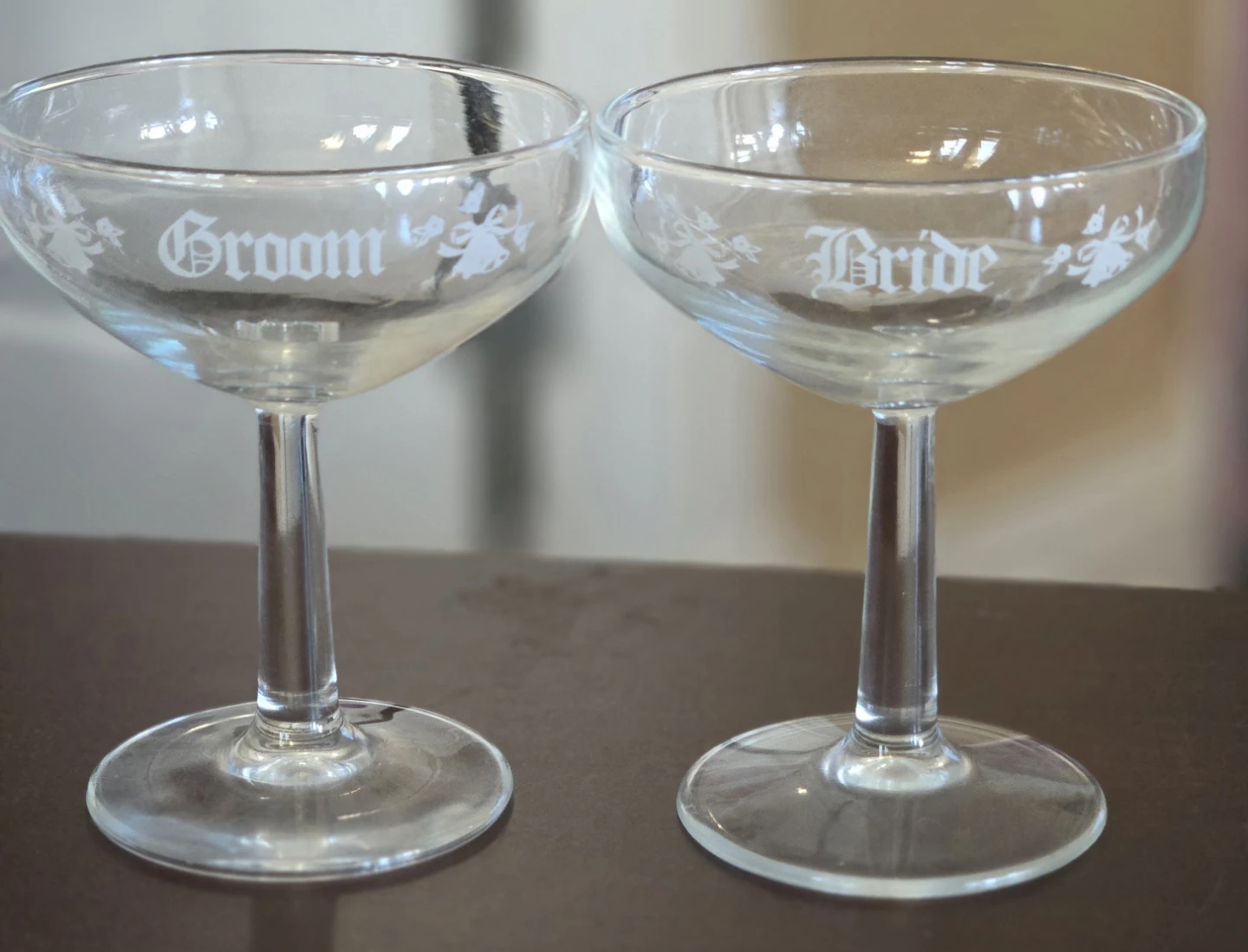 Bride and Groom Wedding Wine Glasses
