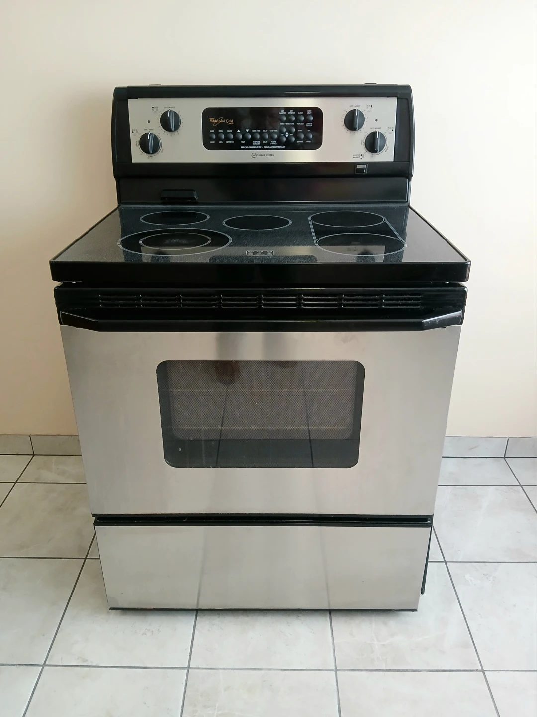 Whirlpool Electric Stove $100.