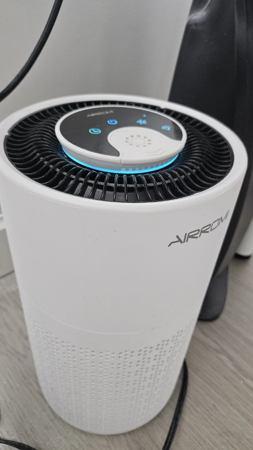 AIRROMI Air Purifier with HEPA Filter