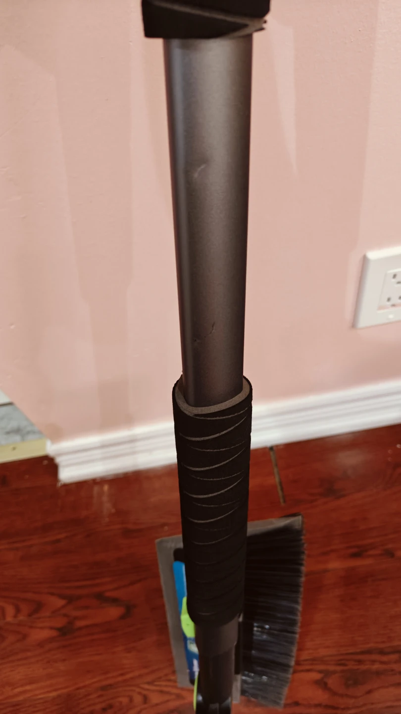 Snow Brush and Ice Scraper - photo 5