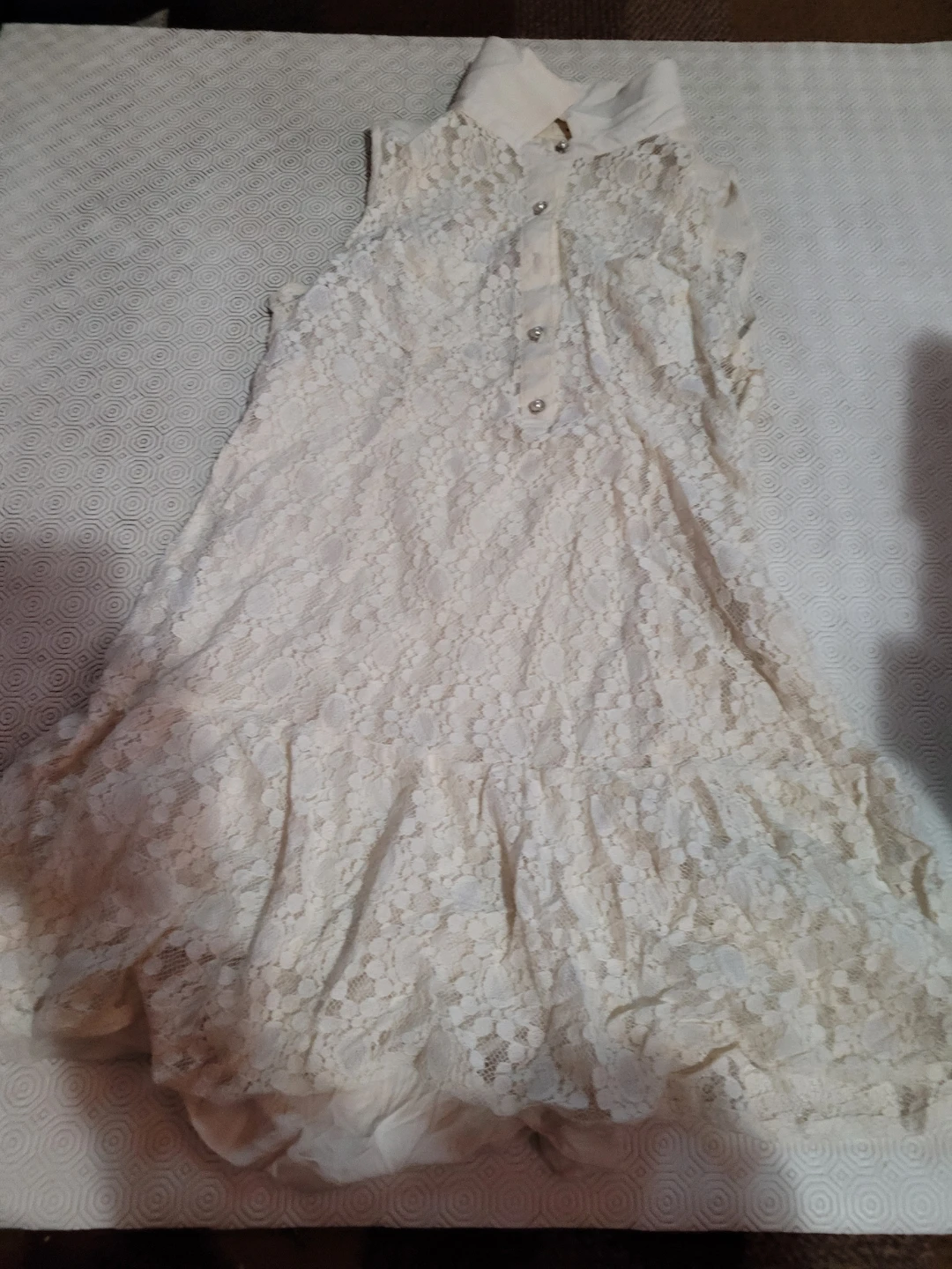 Monteau Lace Dress Size L
