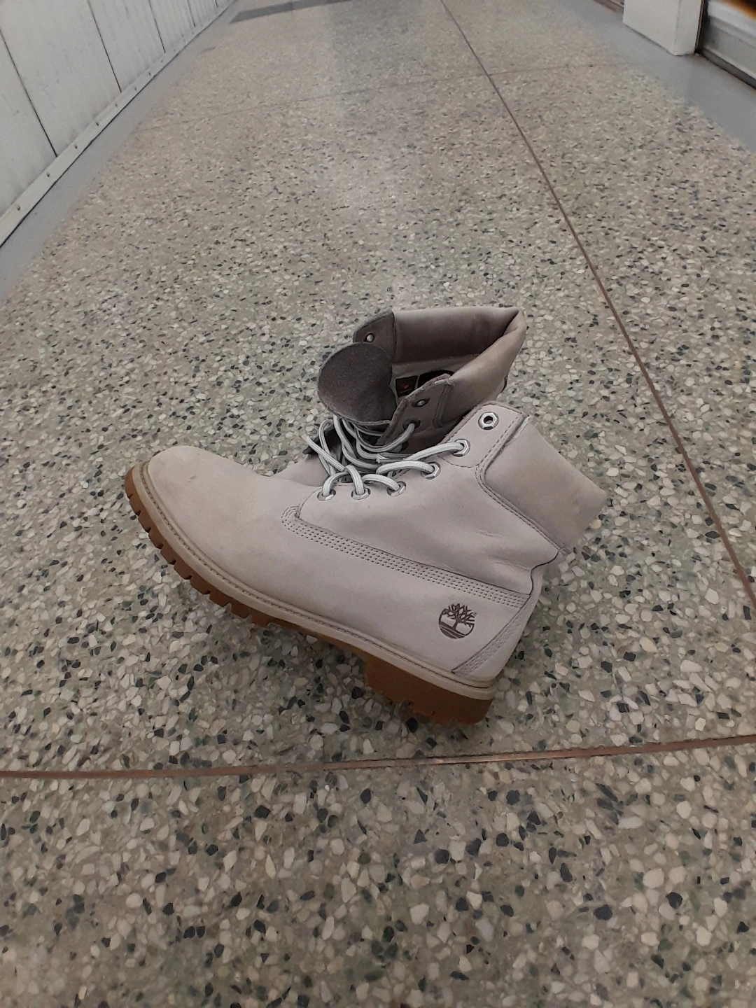 Timberland Women's Classic 6-Inch Premium Waterproof Boots 10 - photo 5