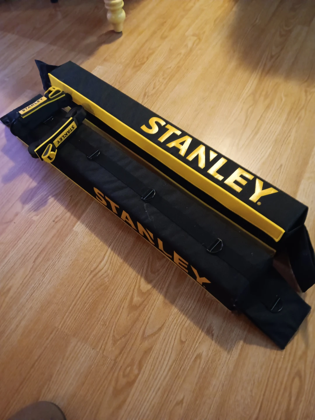 Stanley Black and Yellow roof pads with 2 straps