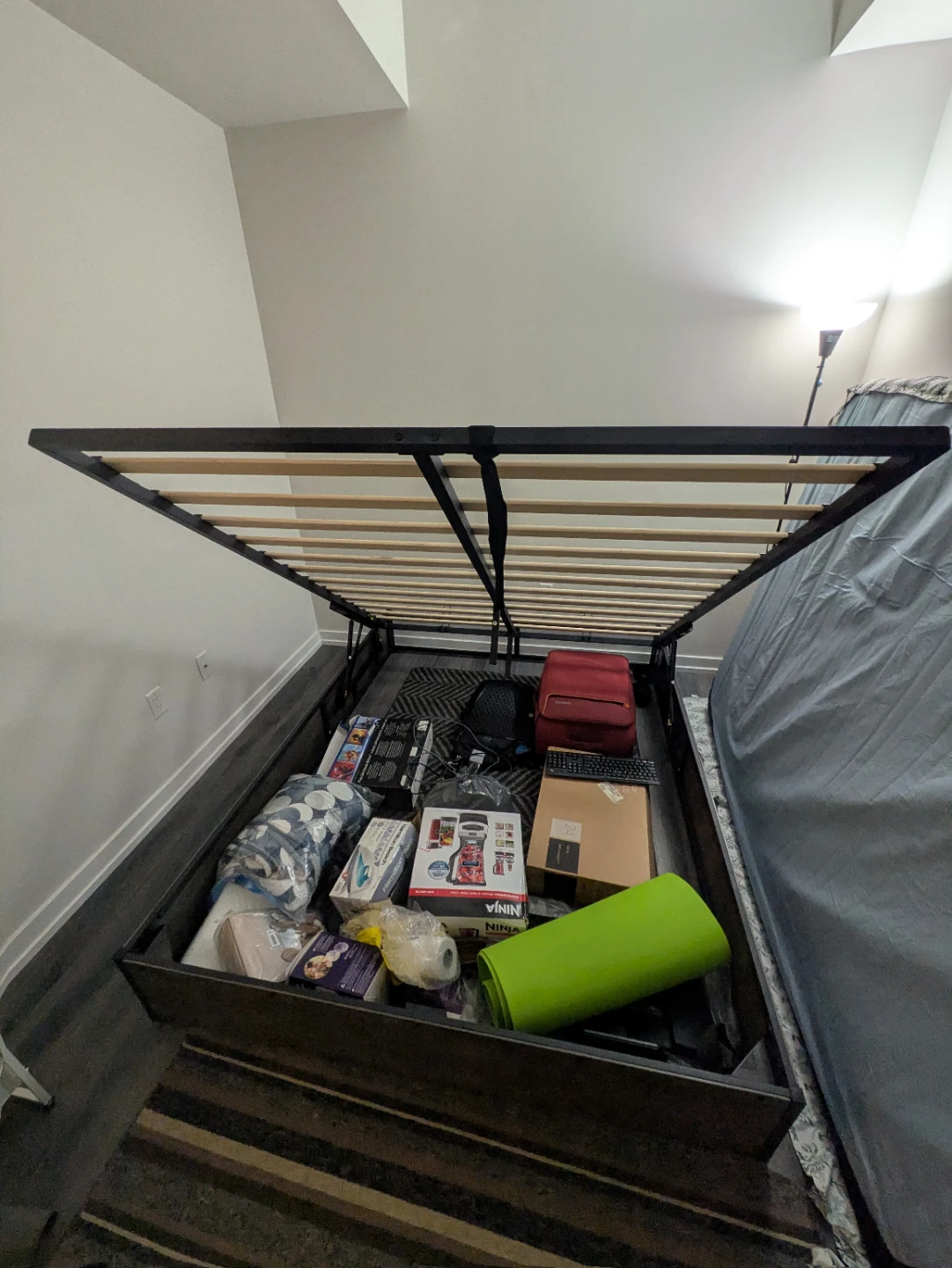 Queen Size Storage Bed Frame - photo 2