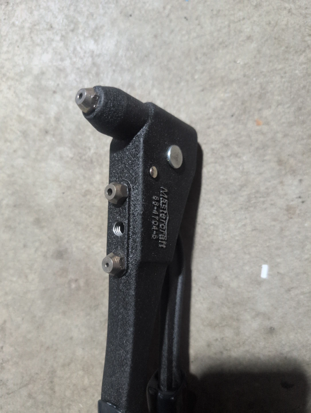 Mastercraft Rivet Gun 58-4704-6 - photo 2