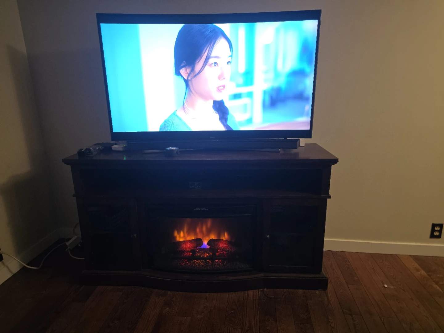 Electric Fireplace Entertainment Unit