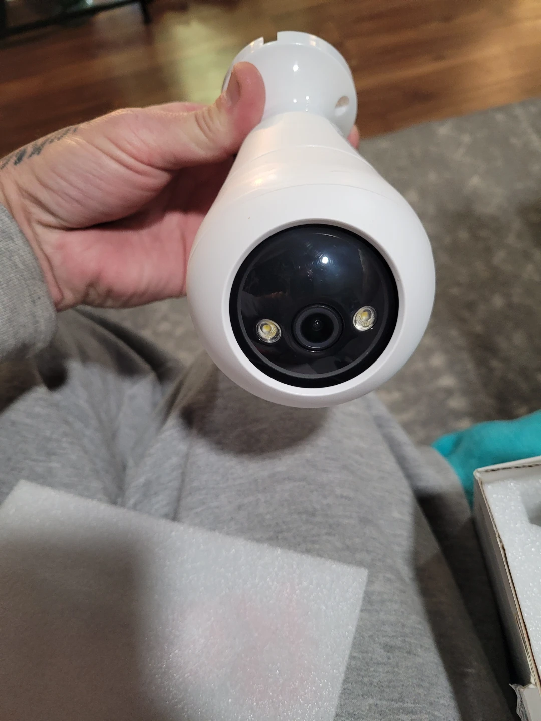 JOOAN Light Bulb Camera