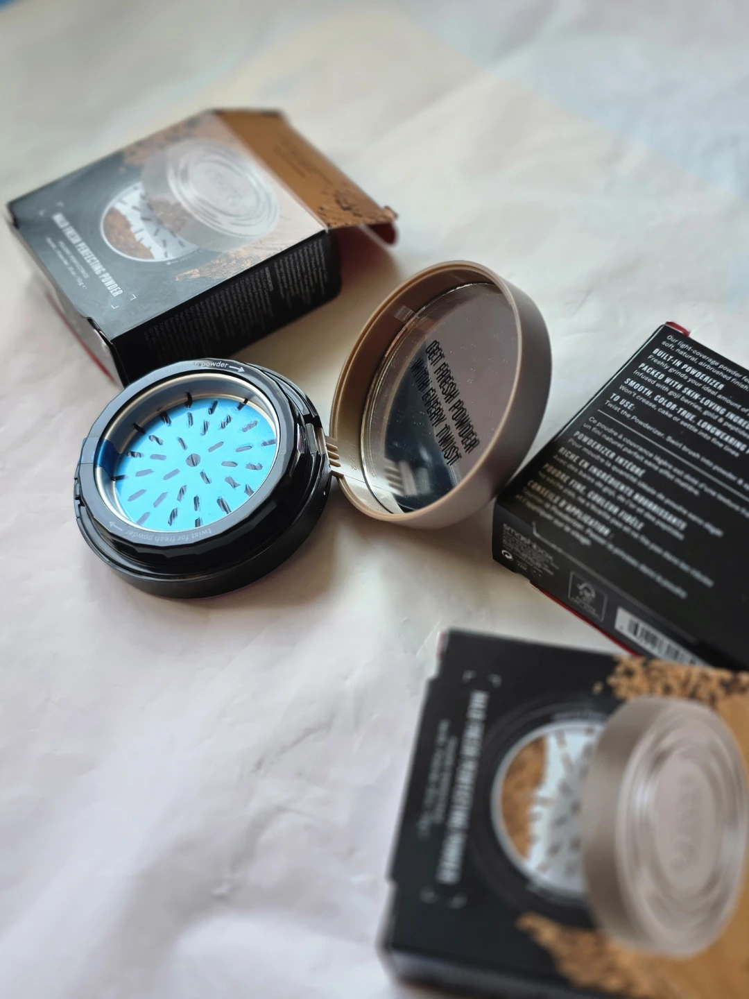 Smashbox Halo Fresh Perfecting Powder (Dark/Neutral) - photo 3