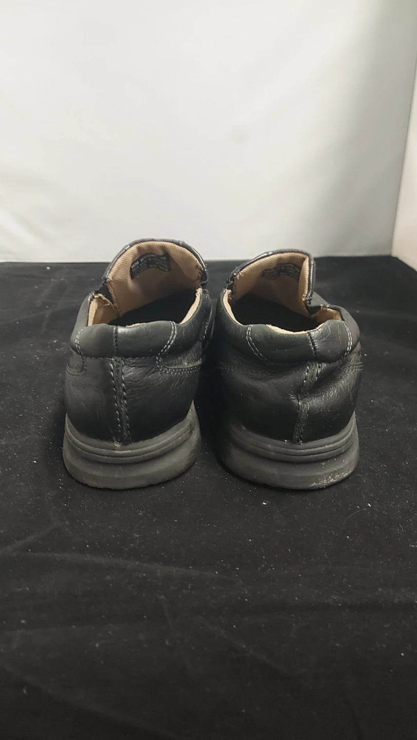 Clarks men's Black Leather Slip-On Loafers size/W 10 - photo 4