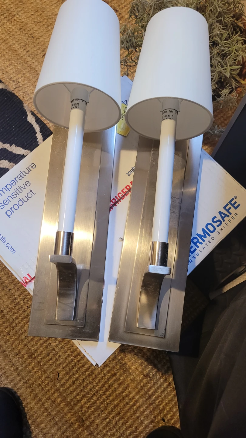 Pair of White & Silver Wall Sconces - photo 2